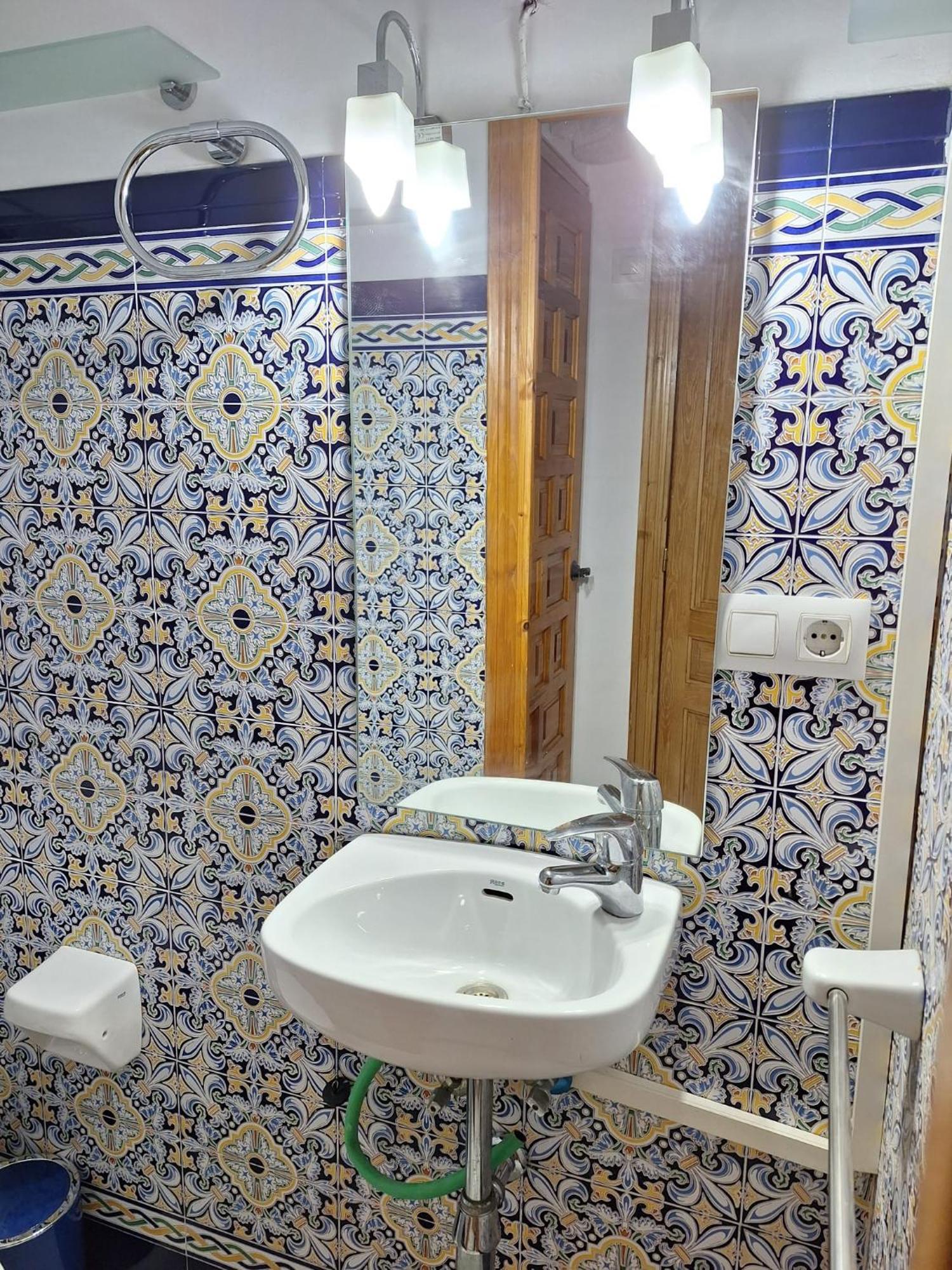 Apartamento Plaza San Roman Sevilla Dış mekan fotoğraf